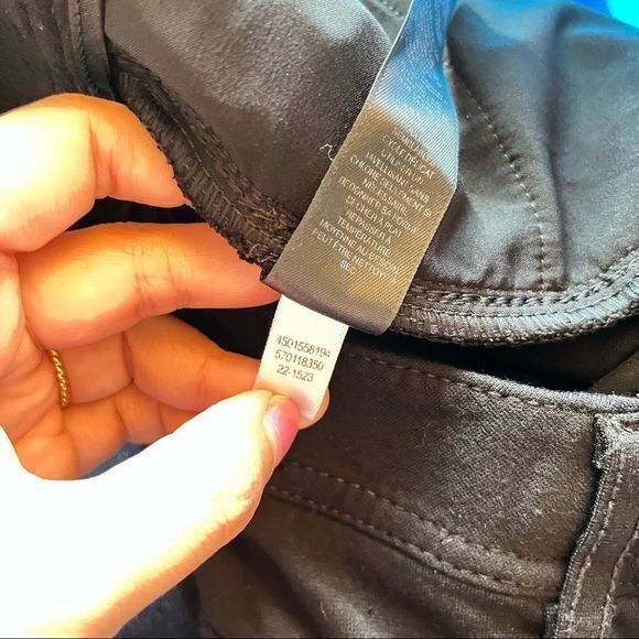 WHBM White House Black Market SLIM LEG PONTE BLACK PANTS SIZE 2 - Picture 7 of 11